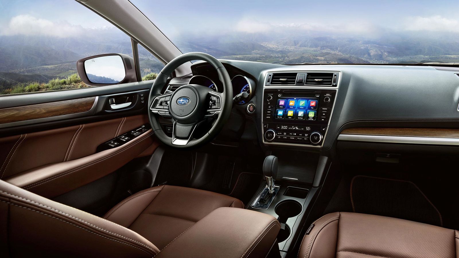 Στο εσωτερικό του Outback η Subaru αναβάθμισε την ποιότητα των υλικών, ενώ στάνταρ είναι μια οθόνη 6,5 ιντσών του συστήματος infotainment (οι πλούσιες